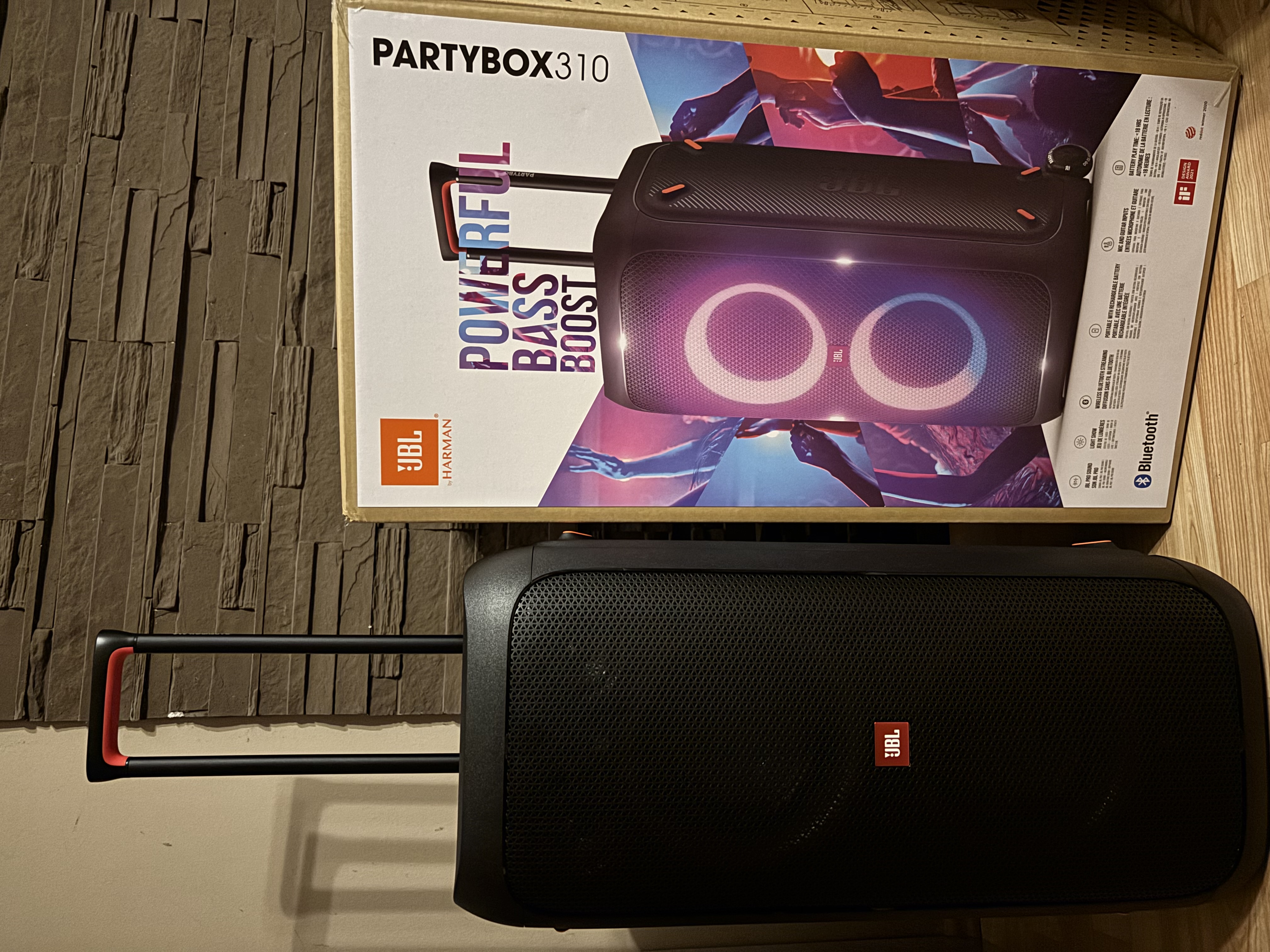 JBL átvételre készen